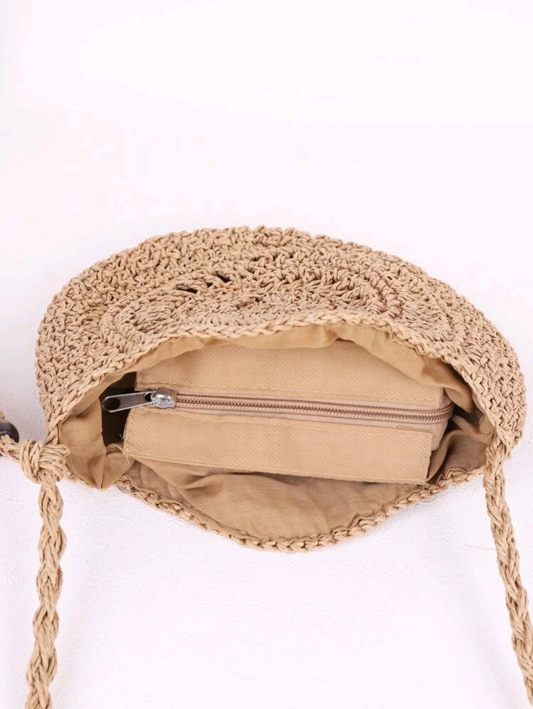Bolso bohemio de mimbre