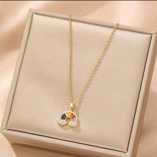 Collar con dije de arcoiris. Acero Inoxidable